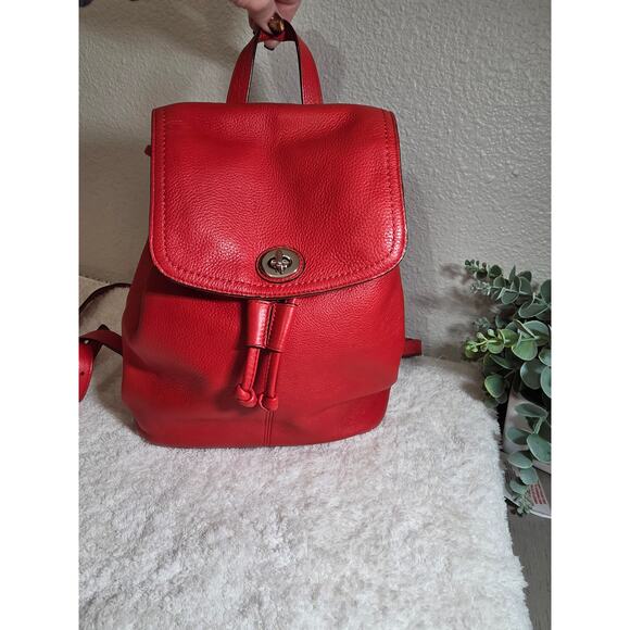 COACH F24385 Red Pebbled Leather Drawstring Park Turnlock Backpack - Picture 1 of 13
